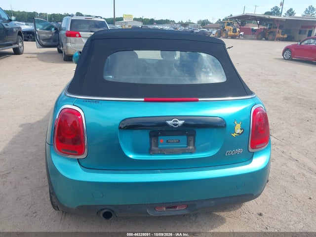 2017 MINI CONVERTIBLE COOPER 17