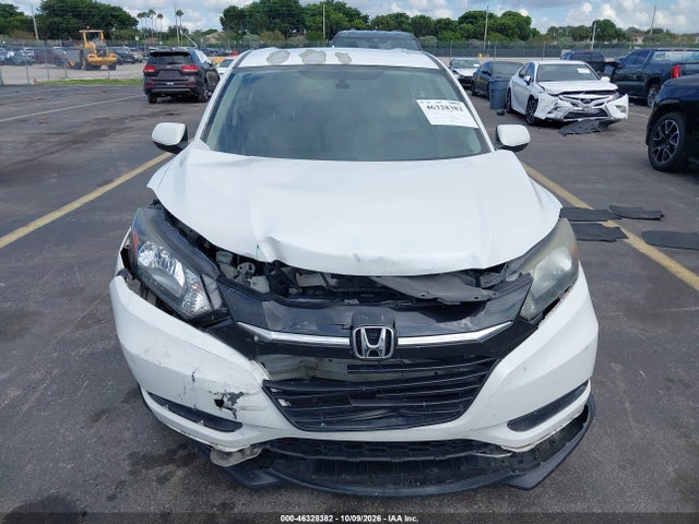 2017 HONDA HR-V LX 12