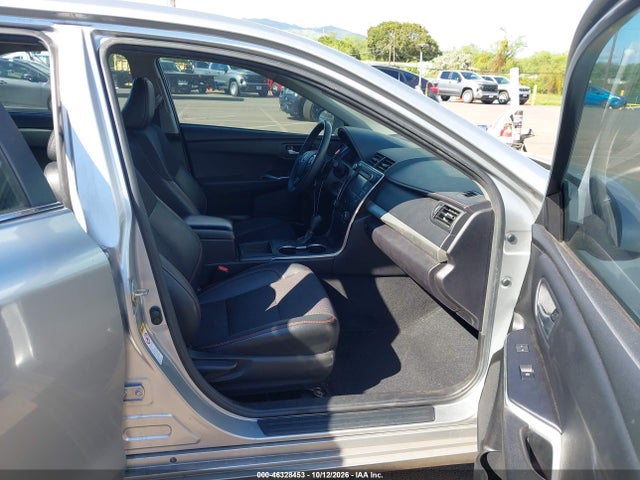 2017 TOYOTA CAMRY SE 5