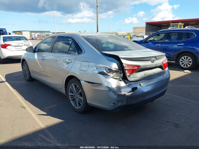 2017 TOYOTA CAMRY SE 6