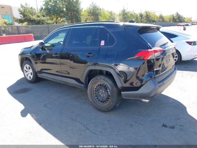 2020 TOYOTA RAV4 LE 3