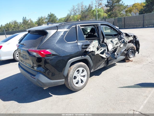 2020 TOYOTA RAV4 LE 4