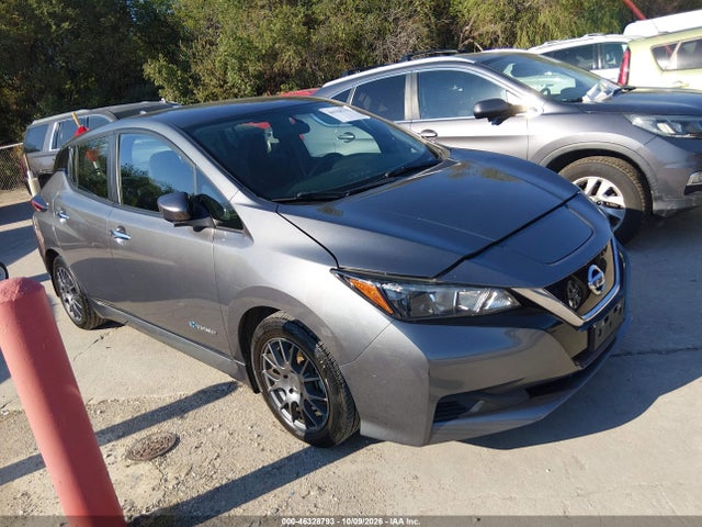 2018 NISSAN LEAF S