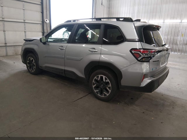 2025 SUBARU FORESTER PREMIUM 3