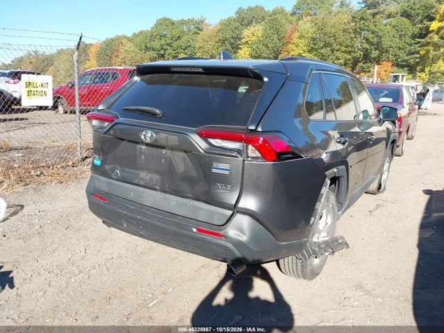 2019 TOYOTA RAV4 XLE 4