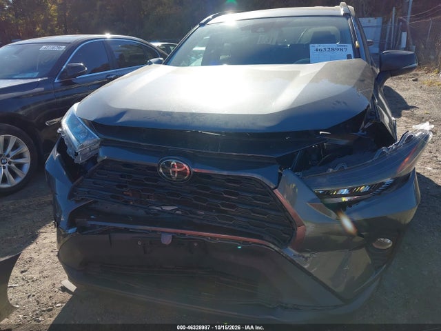 2019 TOYOTA RAV4 XLE 6