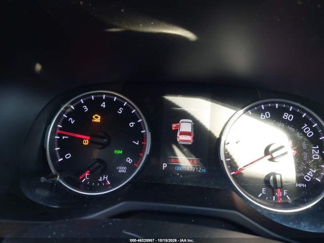 2019 TOYOTA RAV4 XLE 7