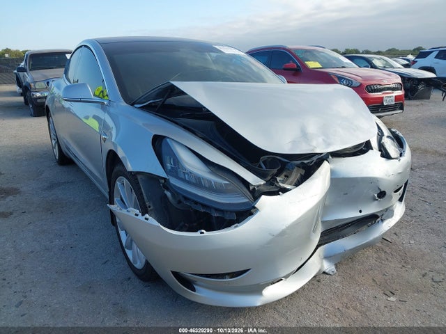 2018 TESLA MODEL 3 LONG RANGE/PERFORMANCE