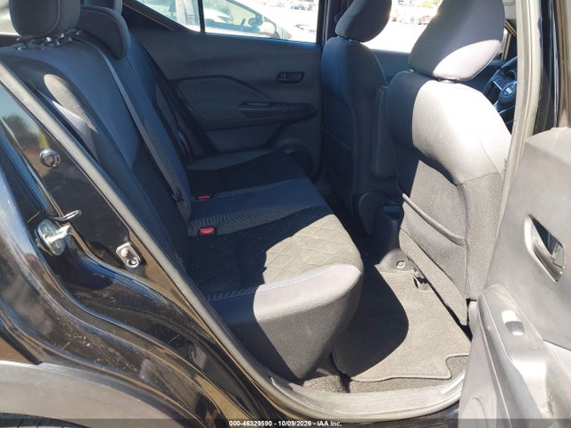 2019 NISSAN KICKS S 8