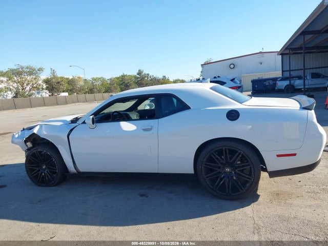 2019 DODGE CHALLENGER SXT 14