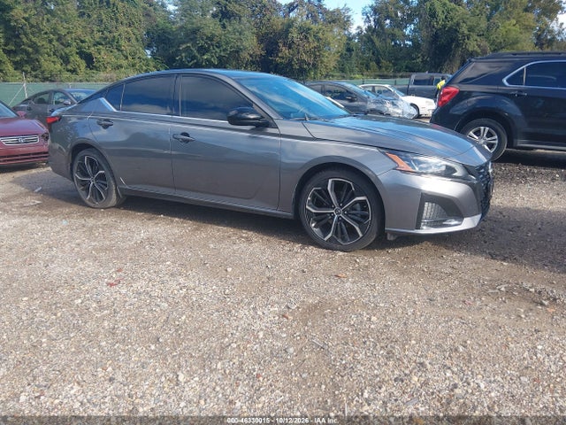 2023 NISSAN ALTIMA SR FWD