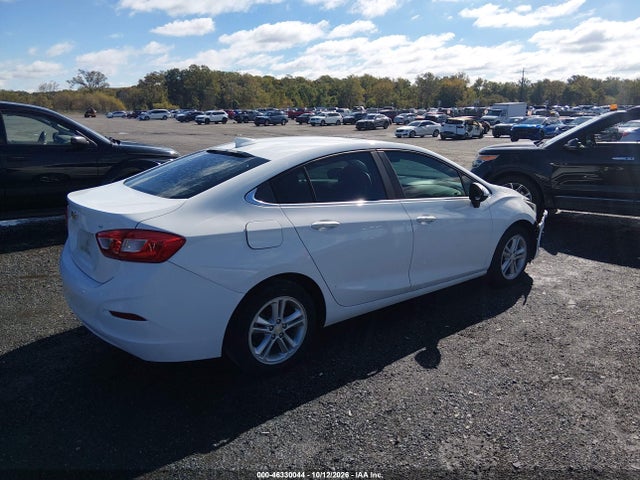2017 CHEVROLET CRUZE LT AUTO 4