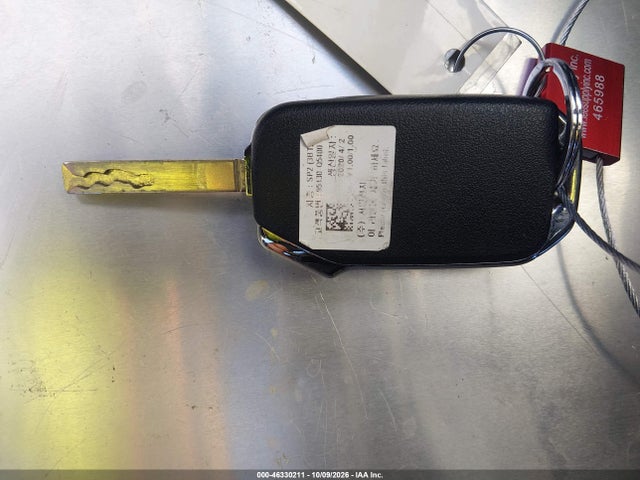 2021 KIA SELTOS S 11