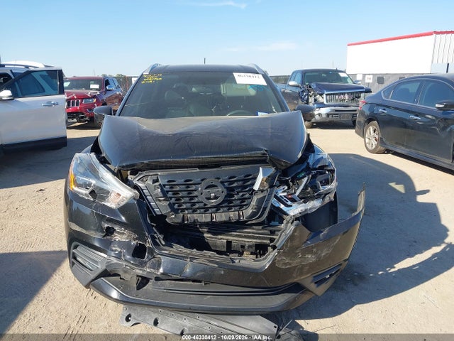 2018 NISSAN KICKS SR 12