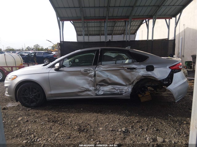 2020 FORD FUSION SE 15
