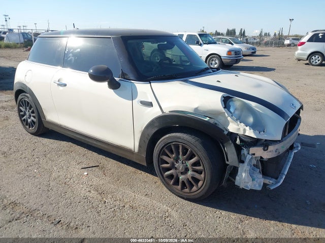 2017 MINI HARDTOP COOPER
