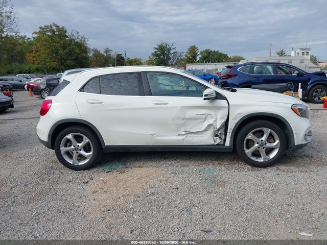 2018 MERCEDES-BENZ GLA 250 4MATIC 13