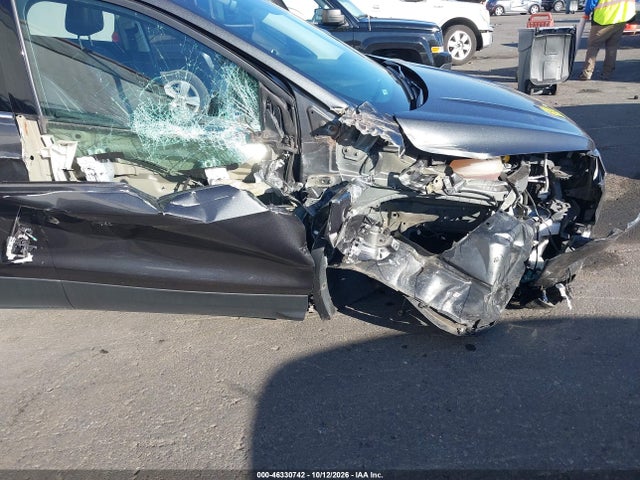 2017 FORD ESCAPE TITANIUM 6