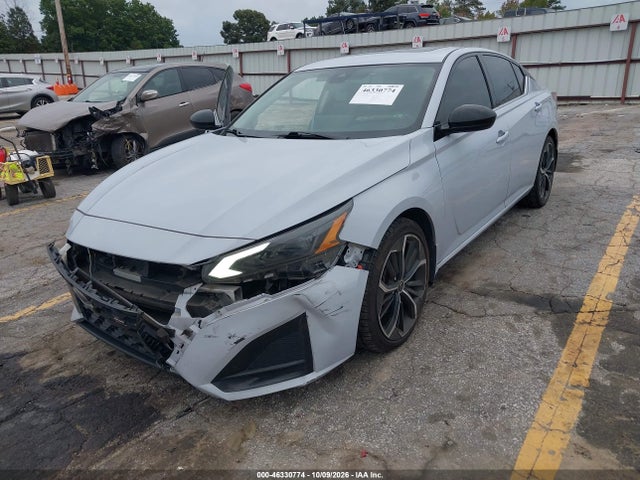 2023 NISSAN ALTIMA SR FWD 6
