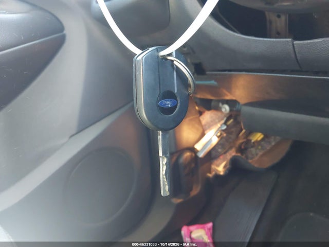 2017 FORD ESCAPE SE 11
