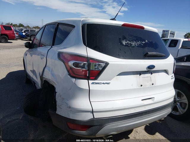 2017 FORD ESCAPE SE 3