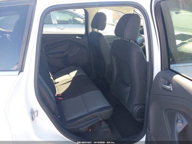 2017 FORD ESCAPE SE 8