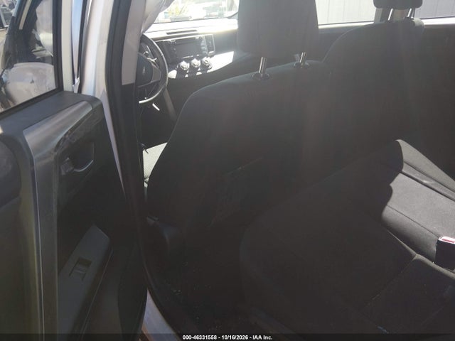 2018 TOYOTA RAV4 LE 8