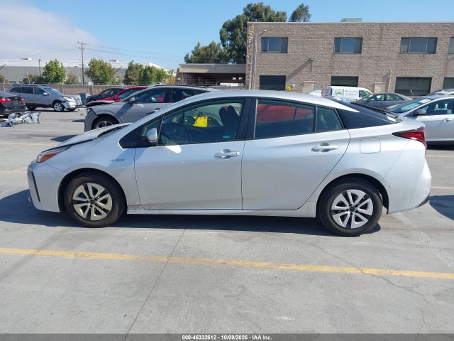 2019 TOYOTA PRIUS LE 14