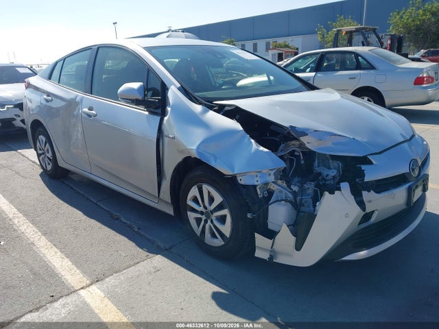 2019 TOYOTA PRIUS LE 6