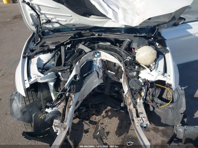 2017 BMW 320I 10