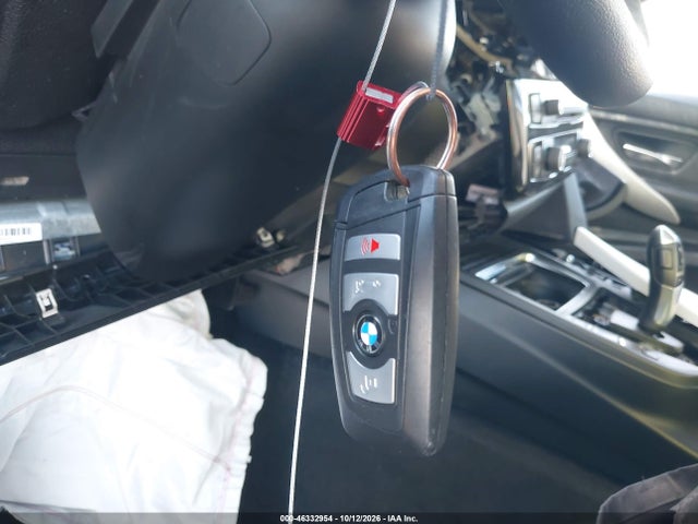 2017 BMW 320I 11
