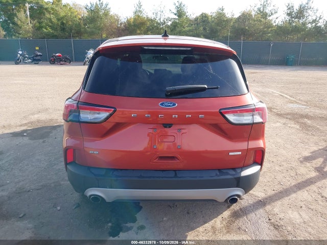 2020 FORD ESCAPE SE 17