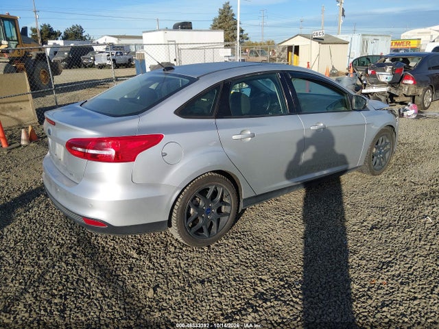 2017 FORD FOCUS SEL 4