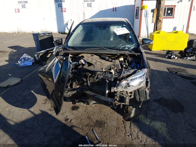 2018 TOYOTA COROLLA SE 6