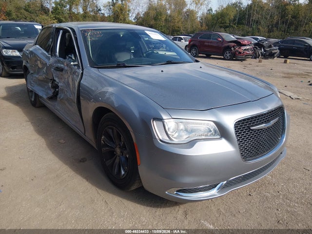 2016 CHRYSLER 300 LIMITED