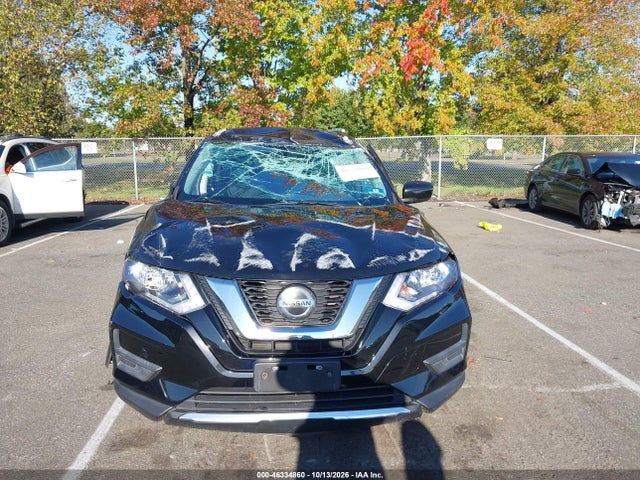 2018 NISSAN ROGUE SV 11