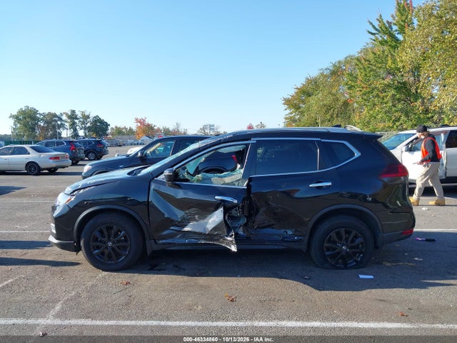 2018 NISSAN ROGUE SV 13