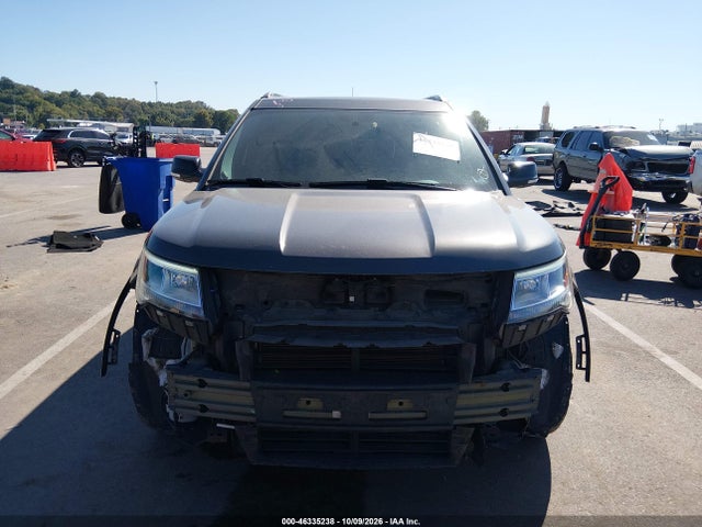 2018 FORD EXPLORER XLT 13