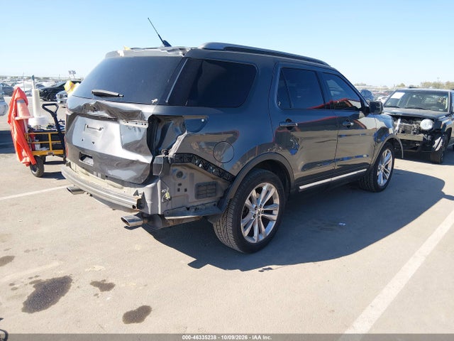 2018 FORD EXPLORER XLT 4