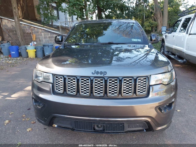 2020 JEEP GRAND CHEROKEE LAREDO 12