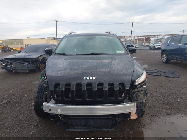 2017 JEEP CHEROKEE LATITUDE 4X4 12
