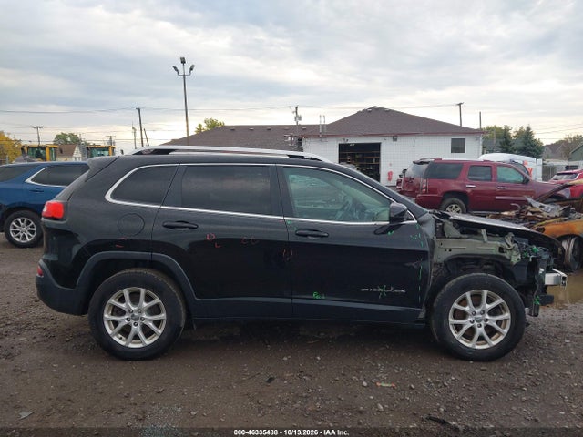 2017 JEEP CHEROKEE LATITUDE 4X4 13