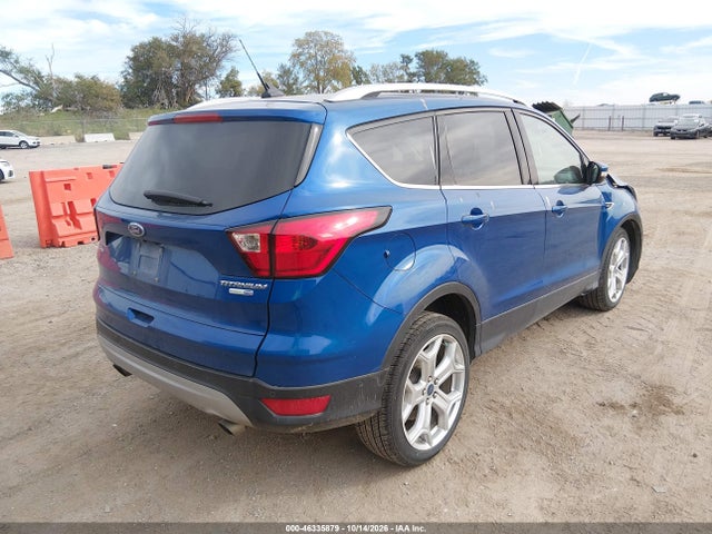 2019 FORD ESCAPE TITANIUM 4