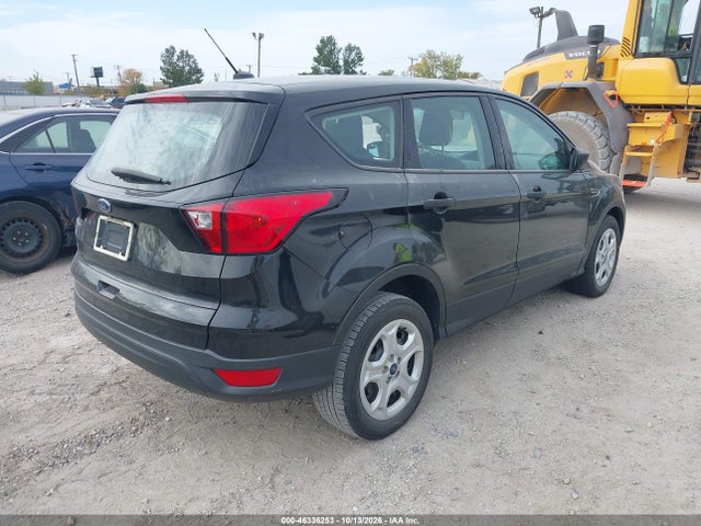 2019 FORD ESCAPE SE 4