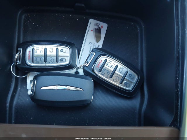 2018 CHRYSLER PACIFICA HYBRID LIMITED 11