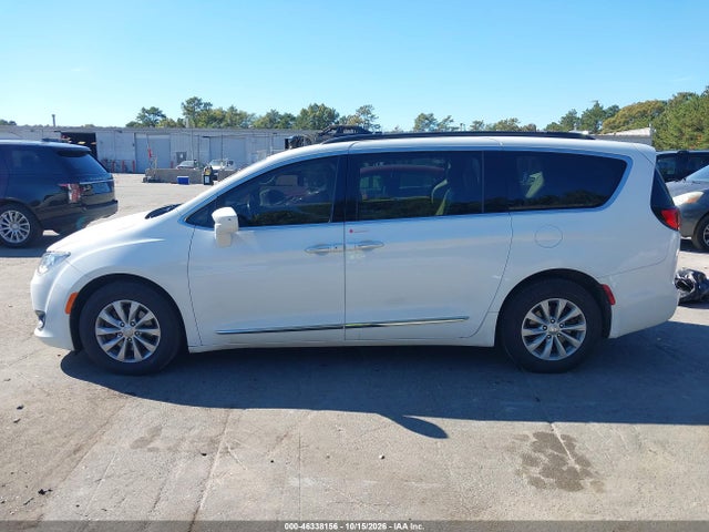 2017 CHRYSLER PACIFICA TOURING-L 14