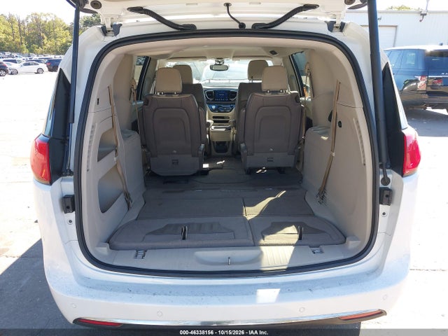 2017 CHRYSLER PACIFICA TOURING-L 19