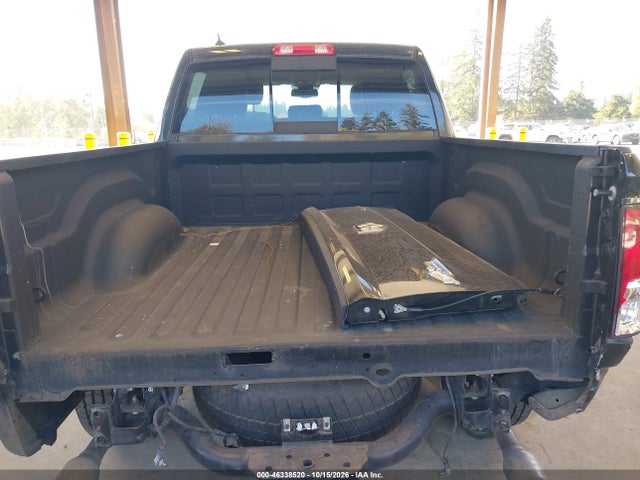 2017 RAM 1500 BIG HORN 4X4 5'7 BOX 17