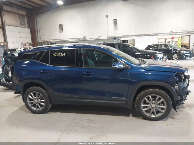 2022 GMC TERRAIN AWD SLT 14