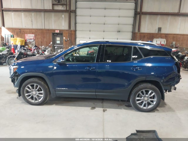 2022 GMC TERRAIN AWD SLT 15